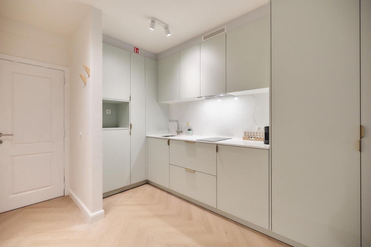 Studio By Juliz - Top Location At The Beach & In City Center! أوستيند المظهر الخارجي الصورة